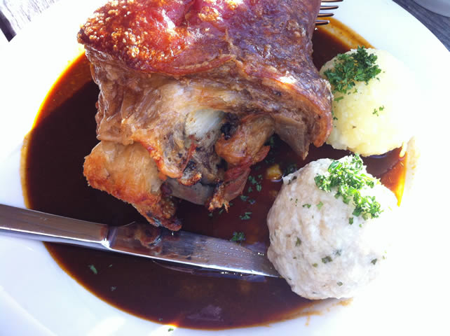 dresden pork knuckle